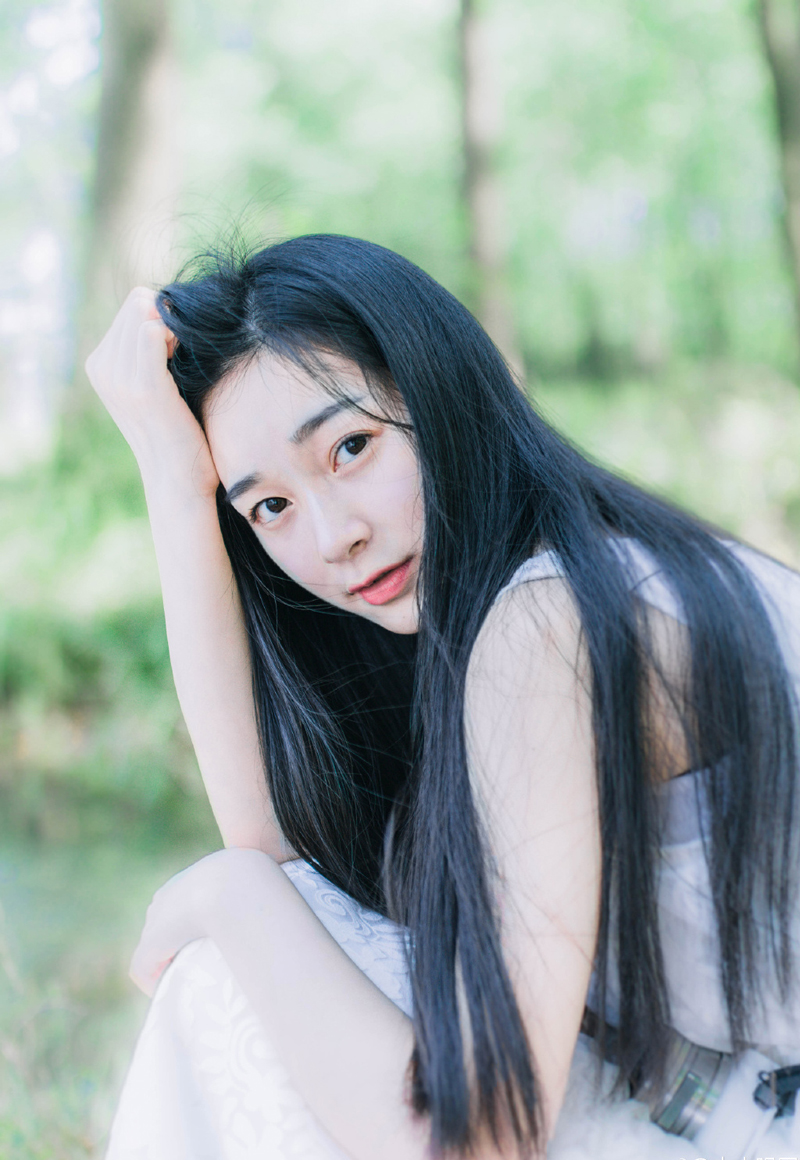 若不得不分离，也要好好地说声“再见”，也要在心里存着一份感激，感谢你给了我那一份终身难忘的甜蜜的回忆。